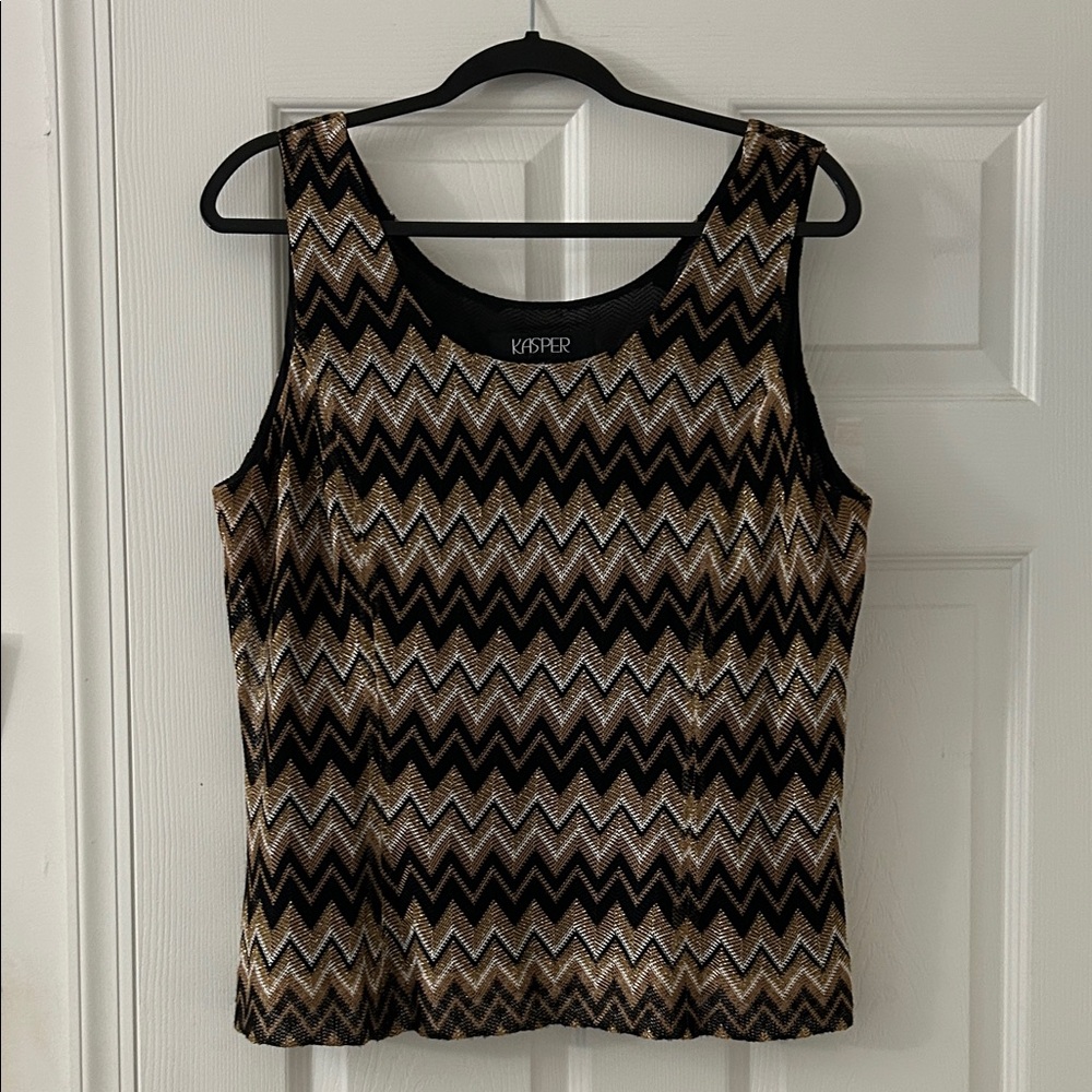 Kasper - Black and Metallic Gold Chevron Sleeveless Top